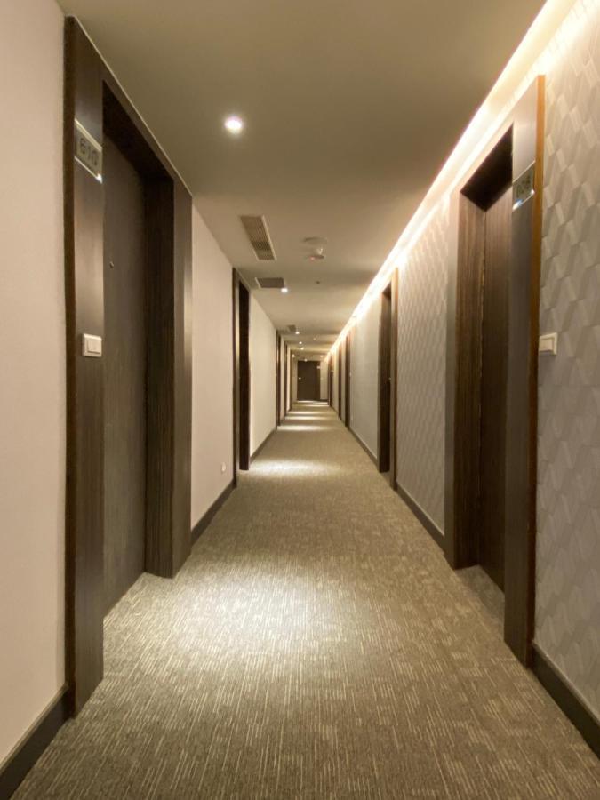 Fu Kuang Hotel Pingtung Dış mekan fotoğraf